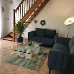 Maison De Avec Garage Semesterbostad
